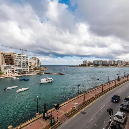 Sea View - Comfortable 2 Bedroom - St Julian's * Сент Джулианс
